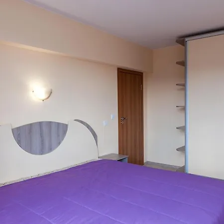 Apartamento Amelia Siv